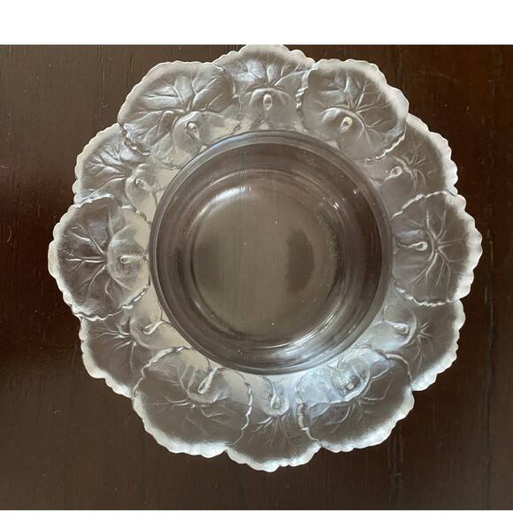 Barolac Josef Frosted Art Deco Glass Wine Coaster with Geraniums 1930's - Picture 3 of 6